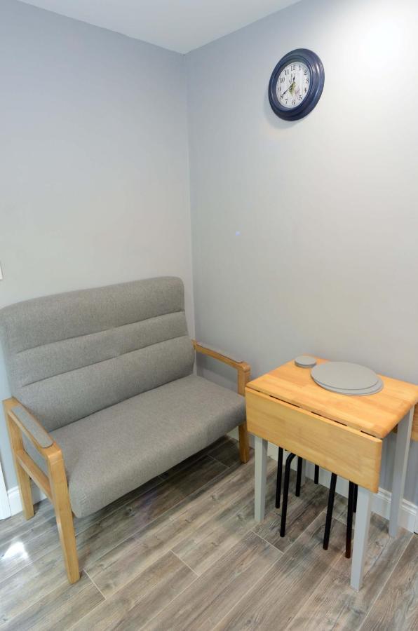 ווסטפורט Tawny Lodge מראה חיצוני תמונה
